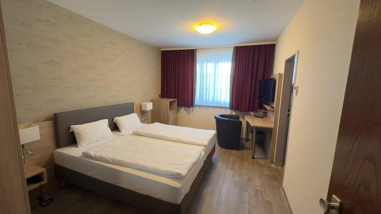 Hotel Ishi Inn Wolfsburg Exteriér fotografie