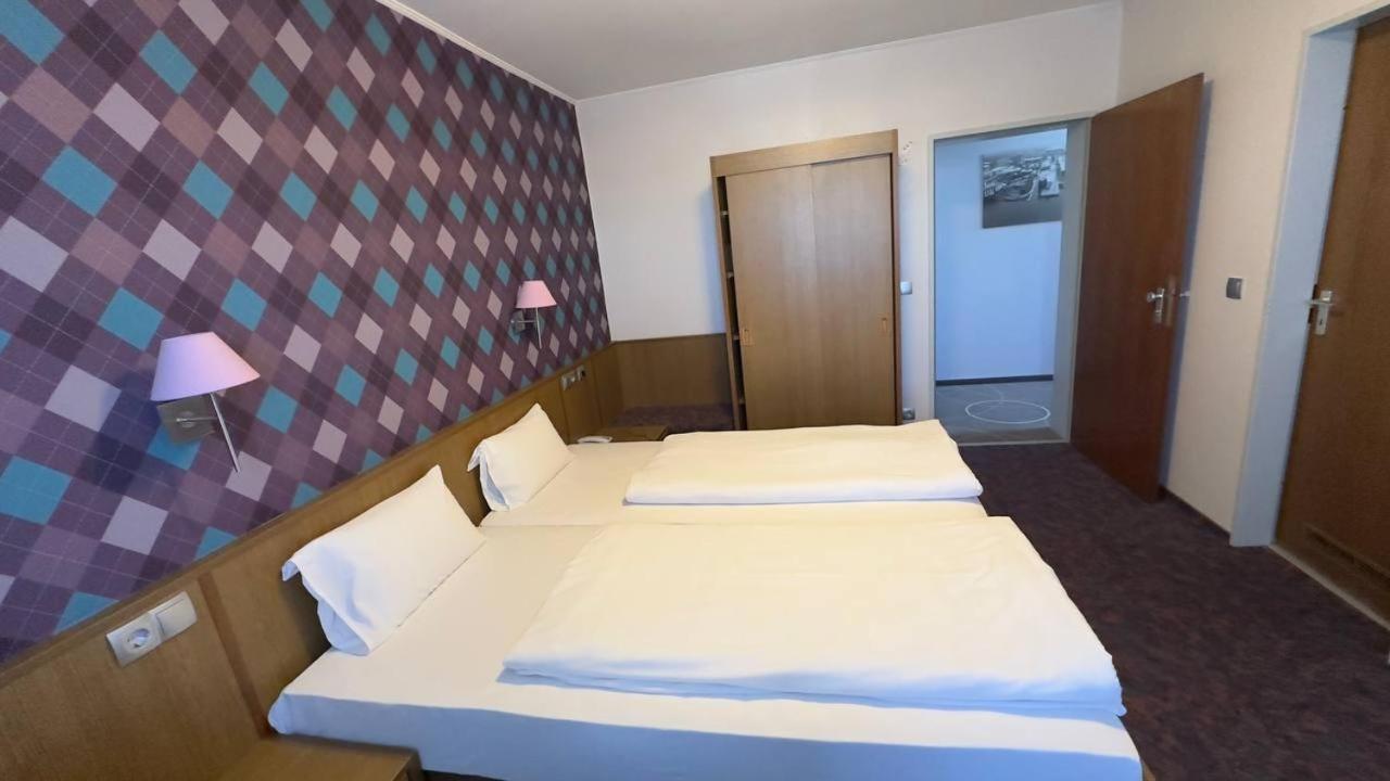 Hotel Ishi Inn Wolfsburg Exteriér fotografie